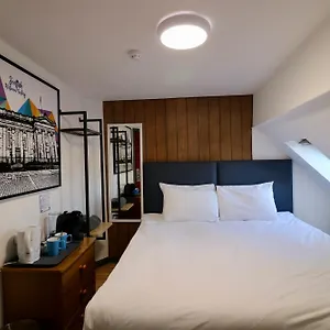 Albergue St Christopher's Original, Edimburgo